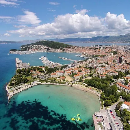 Apartment With Wifi - 7596 *